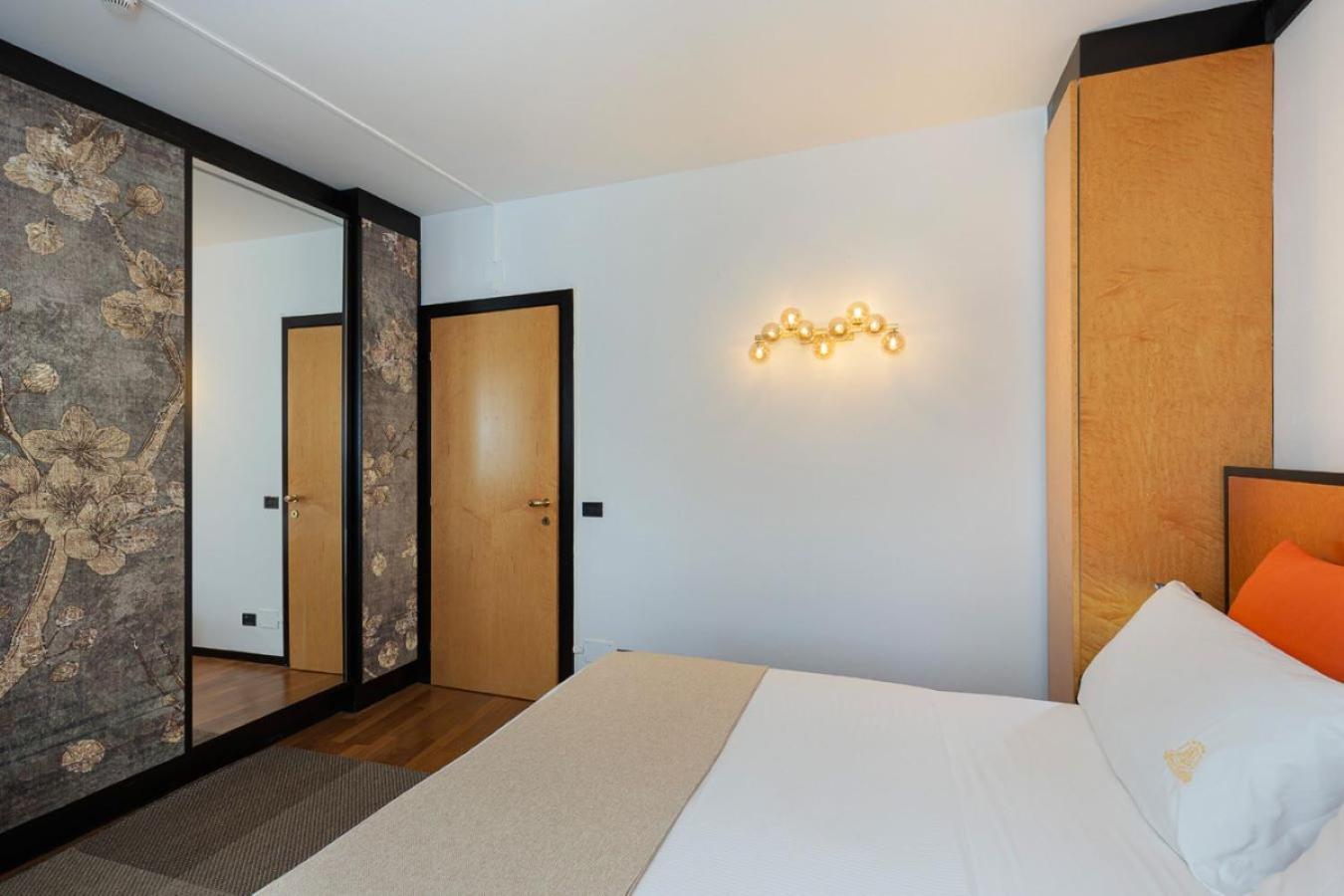 Hotel Ancora Verbania Exterior photo